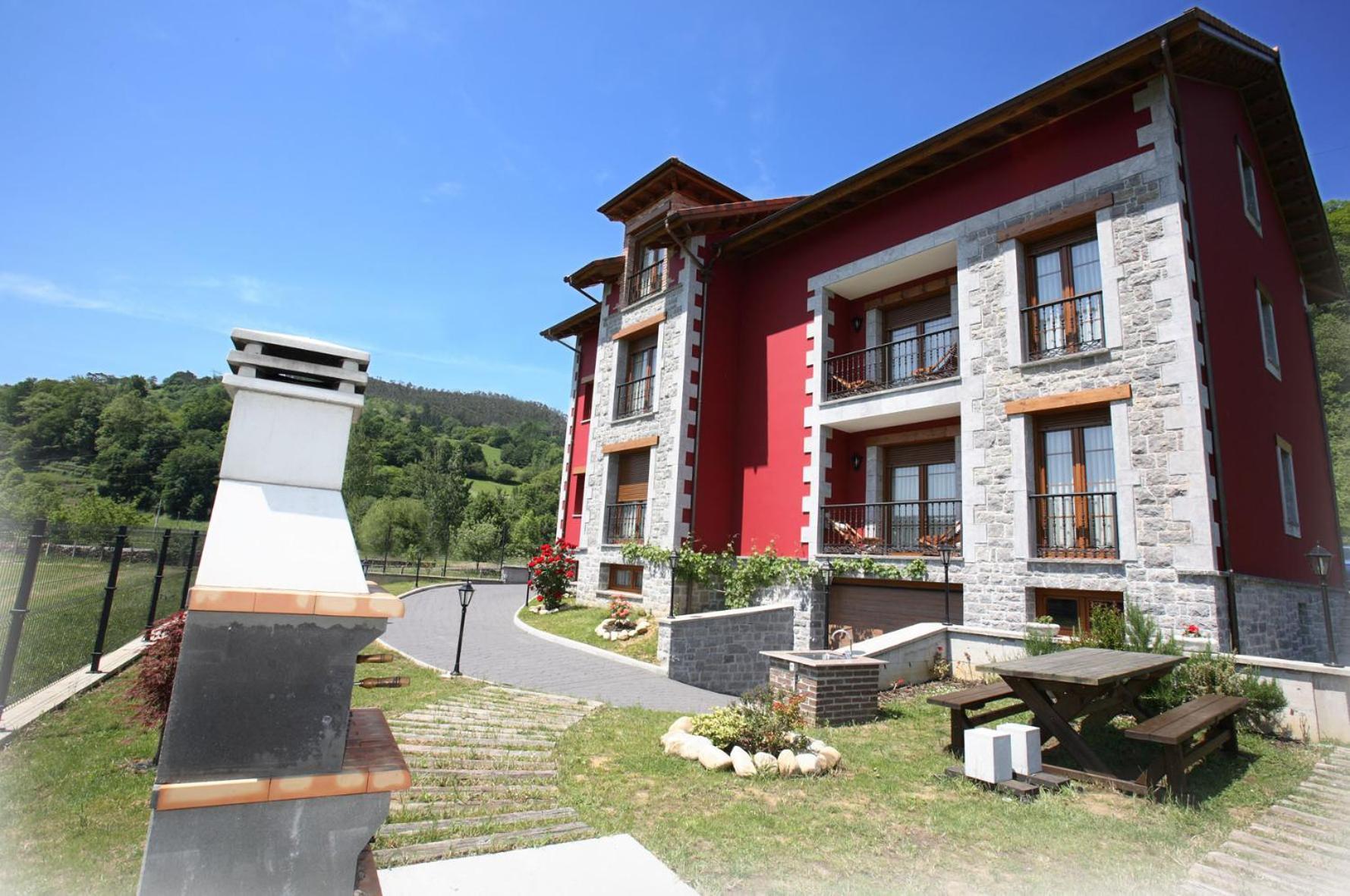 Apartamentos Rurales La Vina Onís Exteriér fotografie